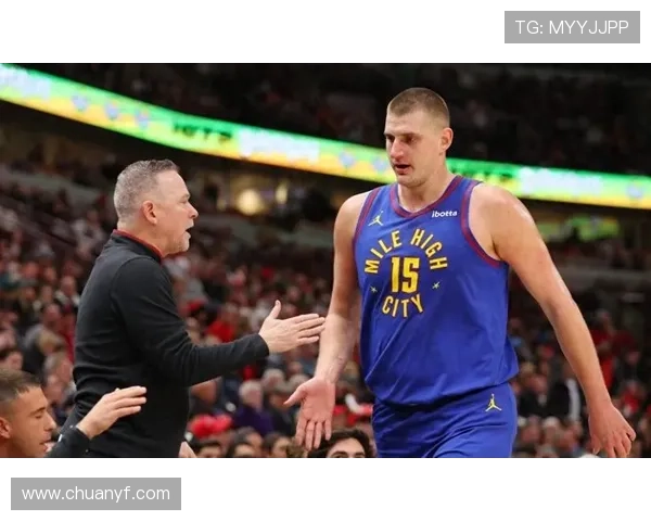 小萨被约基奇剃成地中海漫画家调侃约基奇传球风格幽默搞笑