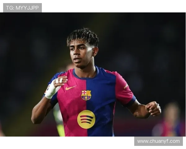 德拉富恩特盛赞亚马尔有潜力成为足球传奇如C罗和梅西